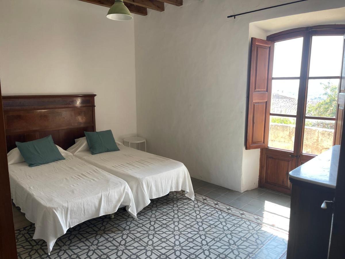Holiday home Tramuntana With Swimming Pool, Canonge *